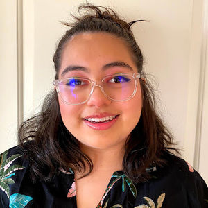 Meet your Posher, Abigail